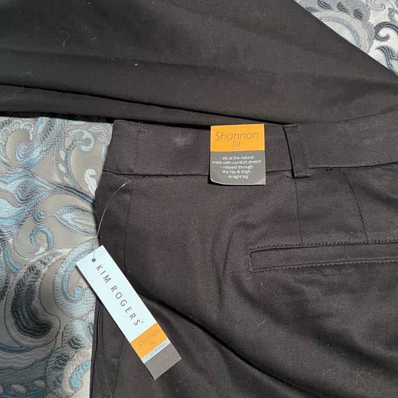 👖NEW KIM ROGERS SHANNON Fit Black Casual Pants Women Stretch Zip Closure 20W NWT - Picture 9 of 9